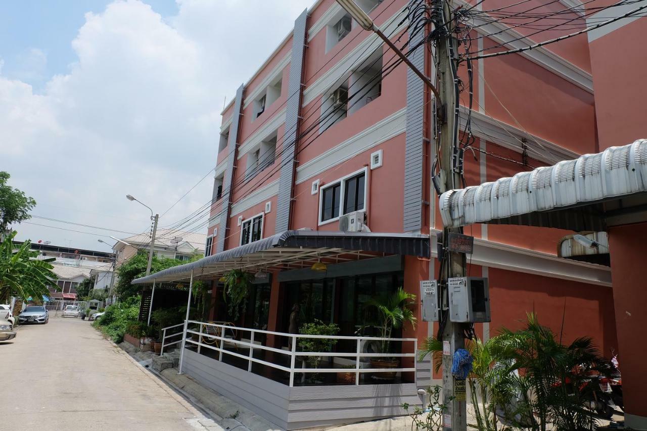 Arm Mansion Aparthotel Bangkok Luaran gambar